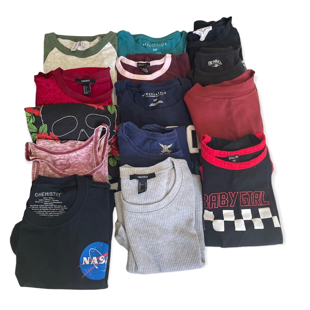 14 Tops Various Brands Lot